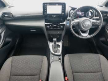 Used Toyota Yaris Cross 2022 for sale - 74787107: Photo
