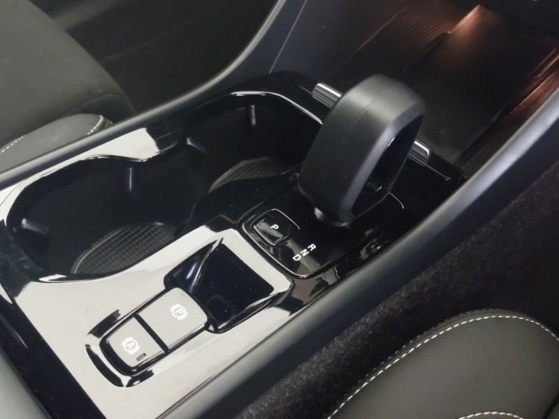 Used Volvo XC40 2024 for sale - 76925176: Photo 17