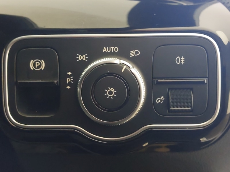 Used Mercedes-Benz A-Class 2020 for sale - 77751175: Photo 18