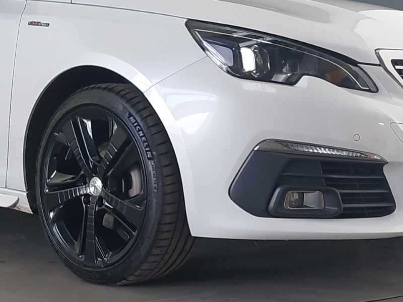 Used Peugeot 308 2019 for sale - 77956841: Photo 9