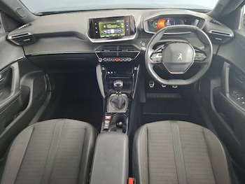 Used Peugeot 2008 2023 for sale - 79253244: Photo