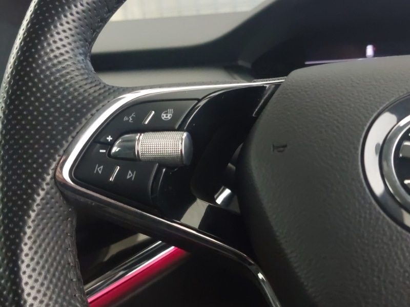 Used Skoda Enyaq 2021 for sale - 76687626: Photo 14