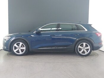 Used Audi e-tron 2020 for sale - 77500028: Photo