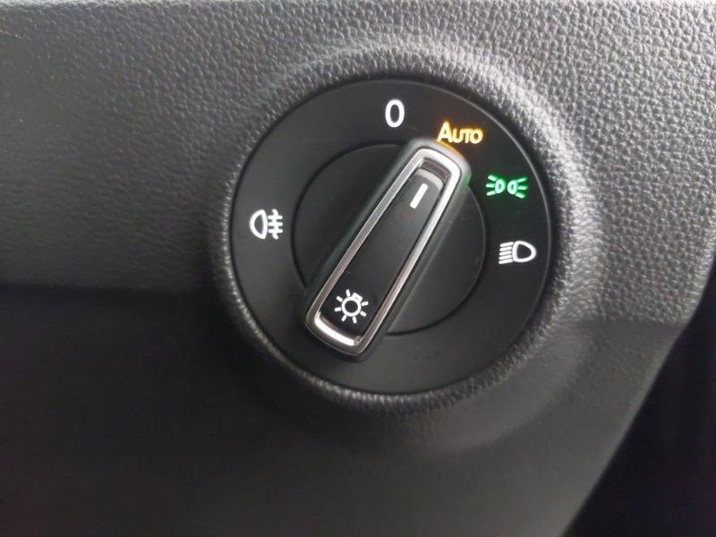 Used Volkswagen T-Roc 2022 for sale - 77035116: Photo 14