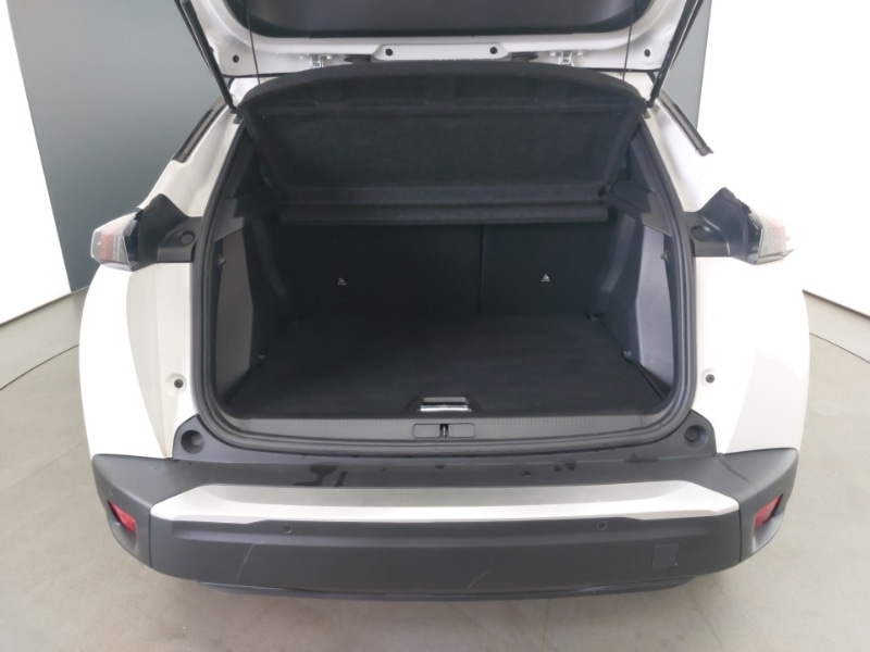 Used Peugeot 2008 2021 for sale - 76325590: Photo 8