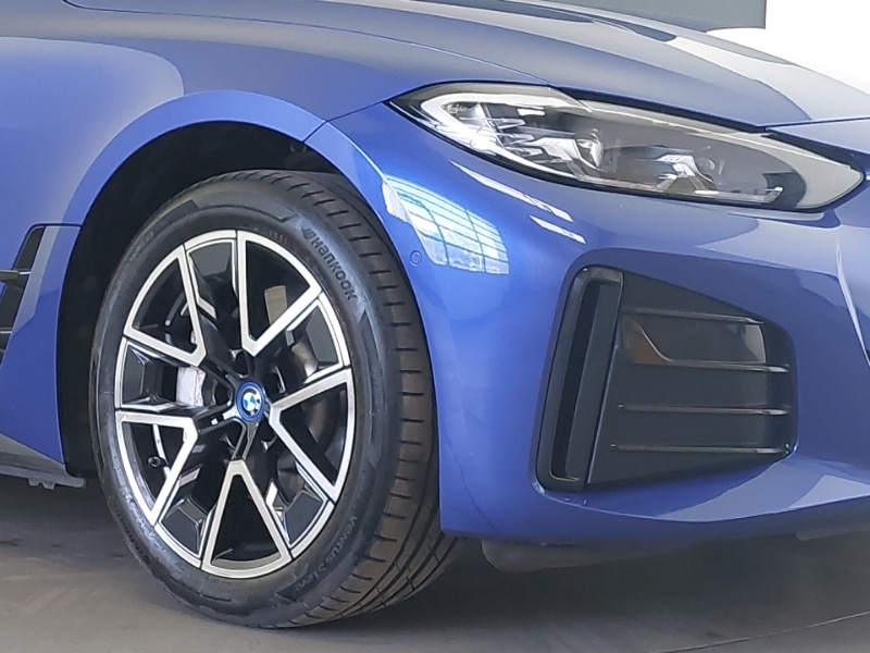 Used BMW i4 2022 for sale - 77947875: Photo 9