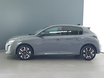 Used Peugeot 208 2025 for sale - 76195408: Photo 4