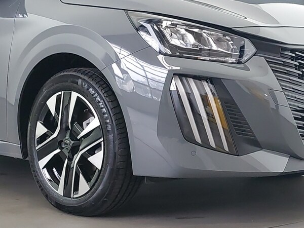 Used Peugeot 208 2025 for sale - 76195408: Photo 9