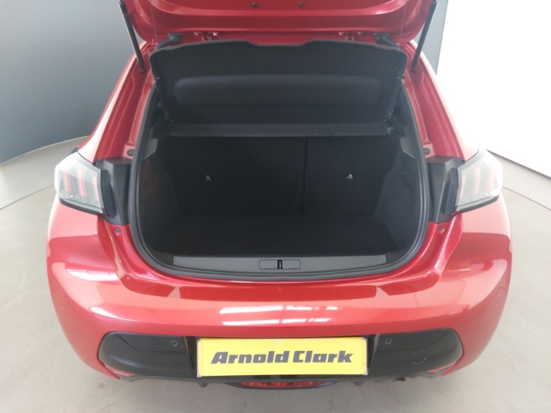 Used Peugeot 208 2020 for sale - 77992618: Photo 8