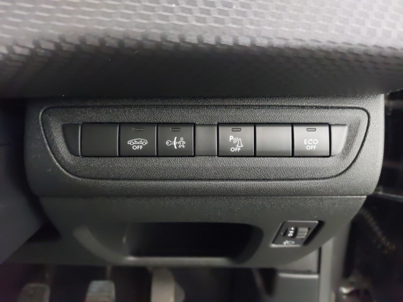 Used Peugeot 2008 2019 for sale - 77623432: Photo 14