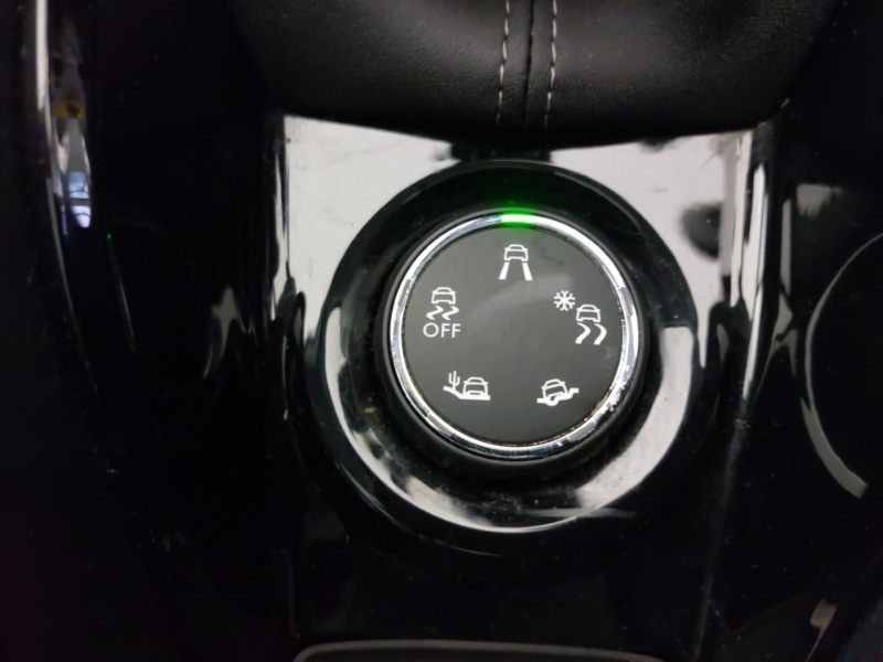 Used Peugeot 2008 2019 for sale - 77623432: Photo 15