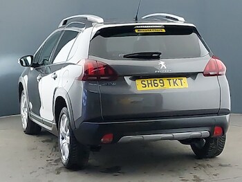 Used Peugeot 2008 2019 for sale - 77623432: Photo