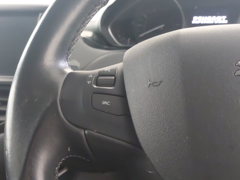 Used Peugeot 208 2019 for sale - 78147495: Photo 14