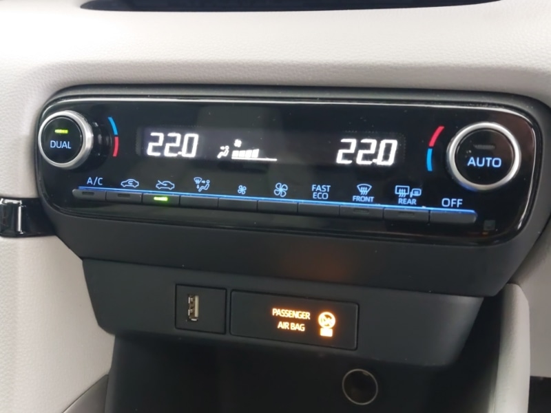 Used Toyota Yaris 2022 for sale - 76358921: Photo 16