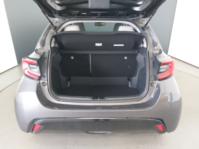 Used Toyota Yaris 2022 for sale - 76358921: Photo 8