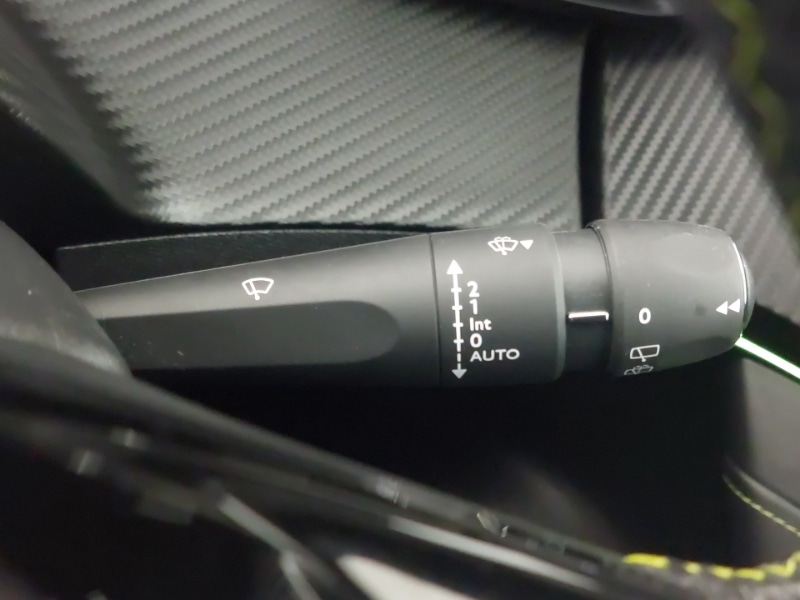 Used Peugeot 2008 2022 for sale - 76951802: Photo 18