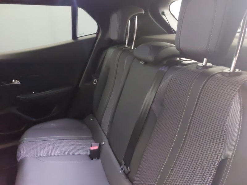 Used Peugeot 2008 2022 for sale - 76951802: Photo 6