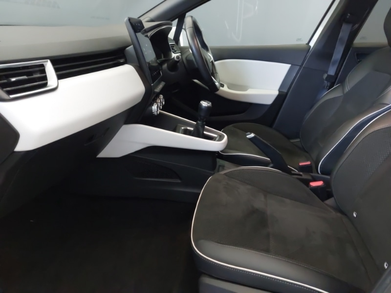 Used Renault Clio 2021 for sale - 77130150: Photo 5