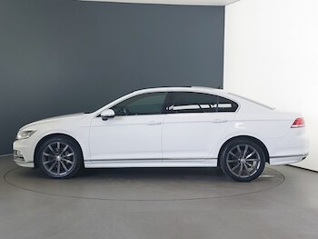 Used Volkswagen Passat 2018 for sale - 77289823: Photo