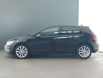 Used Volkswagen Golf 2019 for sale - 76487944: Photo