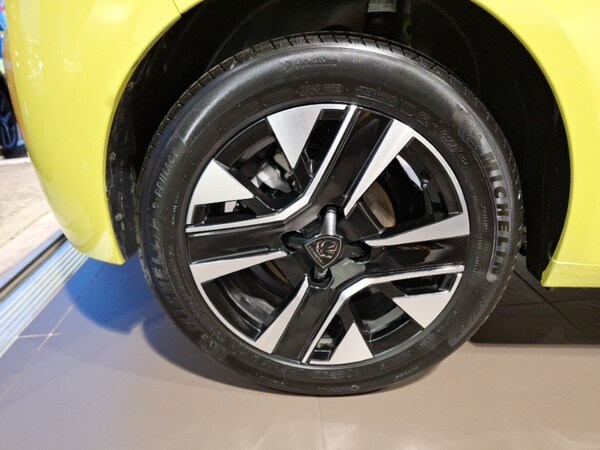 Used Peugeot 208 2025 for sale - 75386381: Photo 9