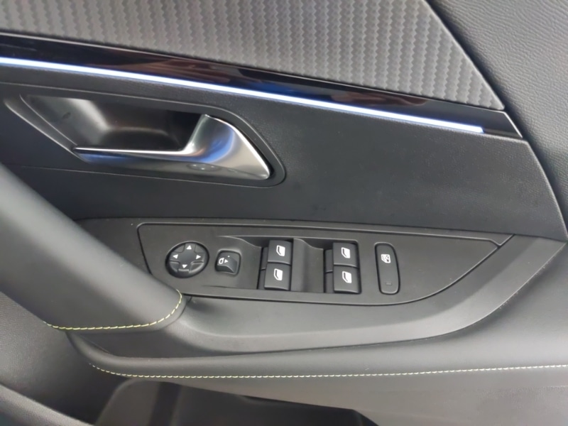 Used Peugeot 2008 2024 for sale - 77549019: Photo 19