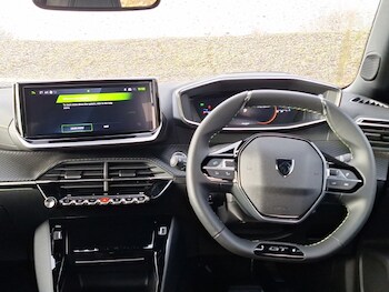 Used Peugeot 2008 2026 for sale - 77580396: Photo