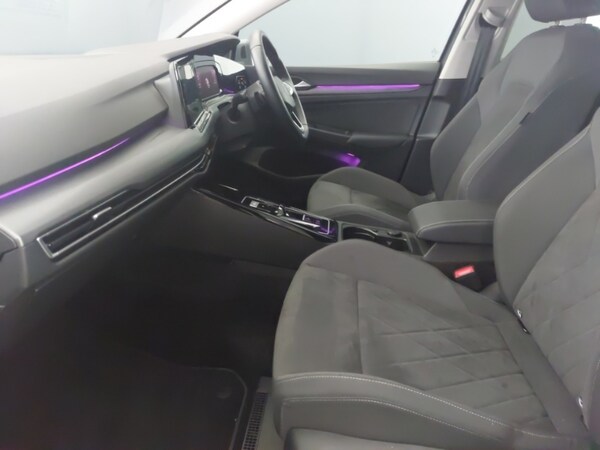 Used Volkswagen Golf 2023 for sale - 76150564: Photo 5