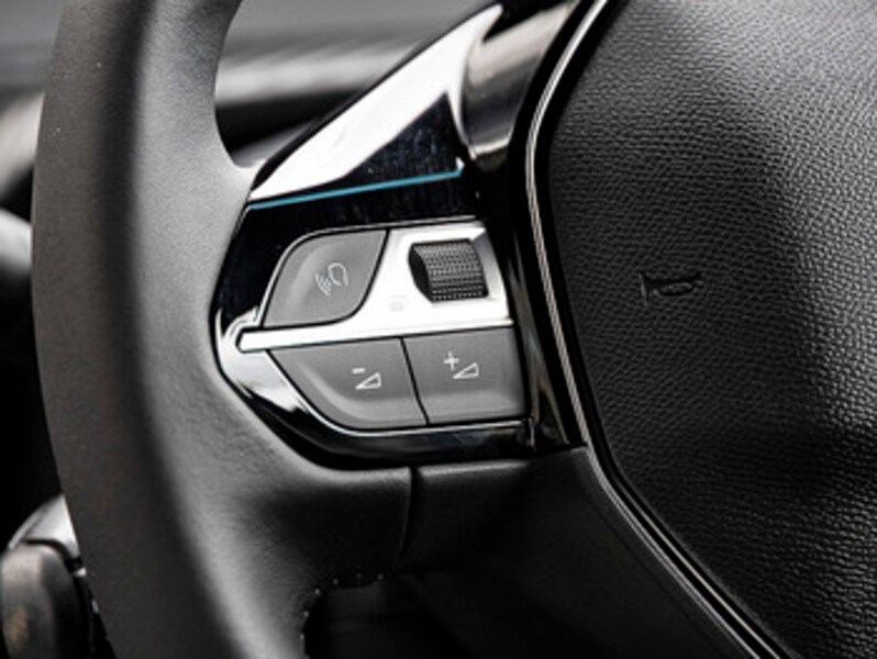 Used Peugeot 2008 2026 for sale - 77816400: Photo 9