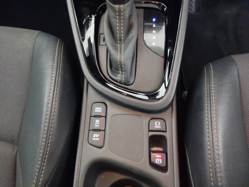 Used Toyota Yaris Cross 2022 for sale - 77881640: Photo 14