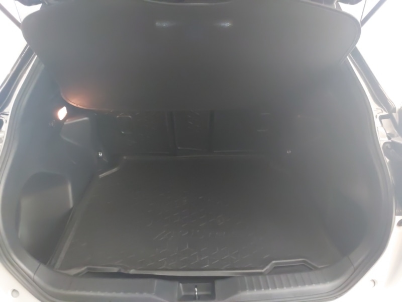 Used Toyota Yaris Cross 2022 for sale - 77881640: Photo 8