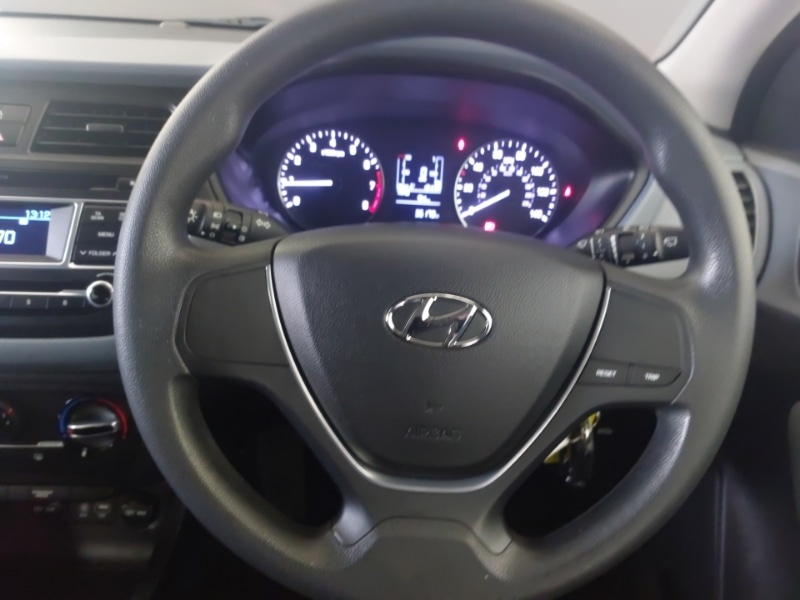 Used Hyundai i20 2015 for sale - 77418888: Photo 11
