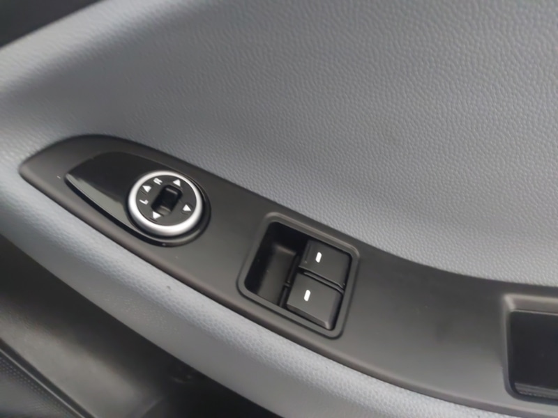 Used Hyundai i20 2015 for sale - 77418888: Photo 16