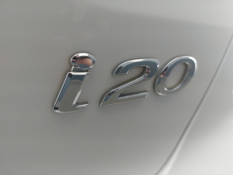 Used Hyundai i20 2015 for sale - 77418888: Photo 18