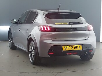 Used Peugeot 208 2022 for sale - 77329969: Photo