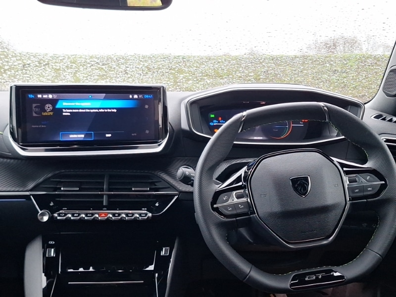 Used Peugeot 2008 2025 for sale - 76763839: Photo 2