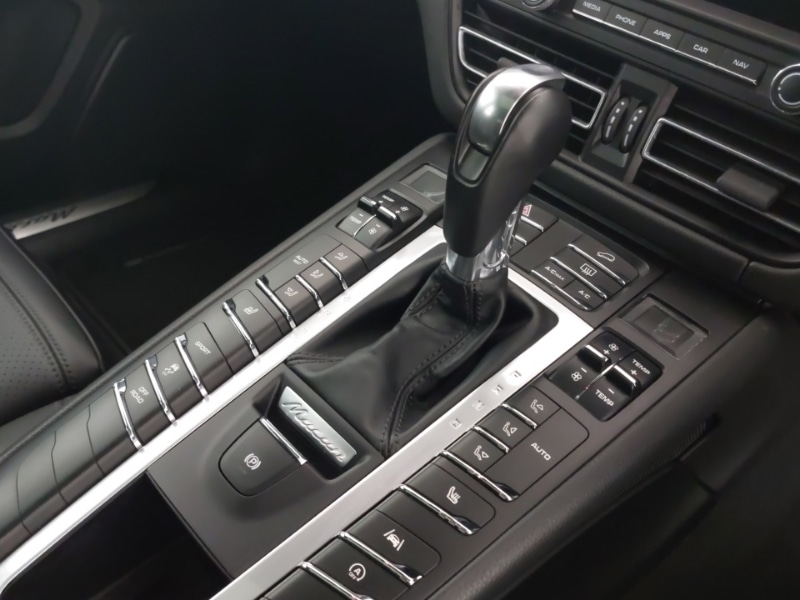 Used Porsche Macan 2019 for sale - 77623433: Photo 15