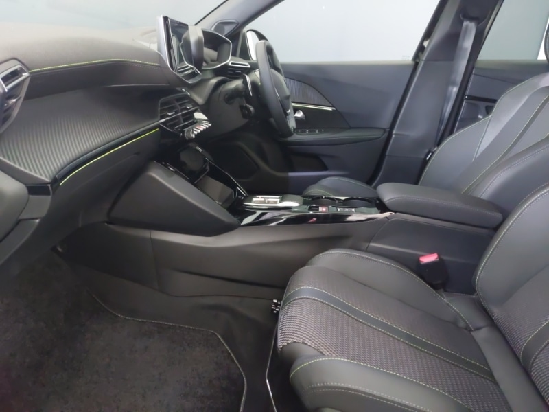 Used Peugeot 2008 2025 for sale - 76343687: Photo 5