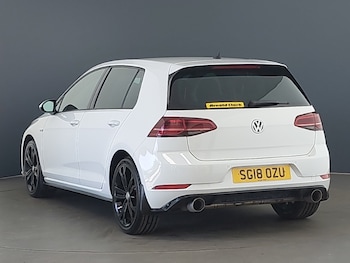 Used Volkswagen Golf 2018 for sale - 78669996: Photo