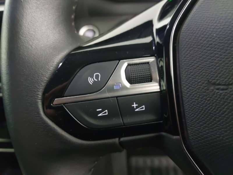 Used Peugeot 2008 2021 for sale - 77073526: Photo 12