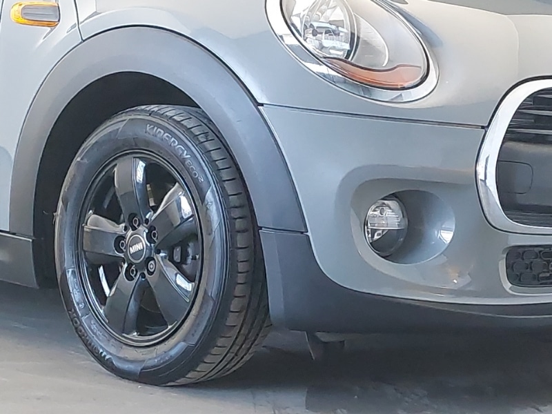 Used MINI Hatch 2017 for sale - 76644038: Photo 9