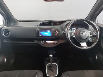 Used Toyota Yaris 2020 for sale - 75934217: Photo