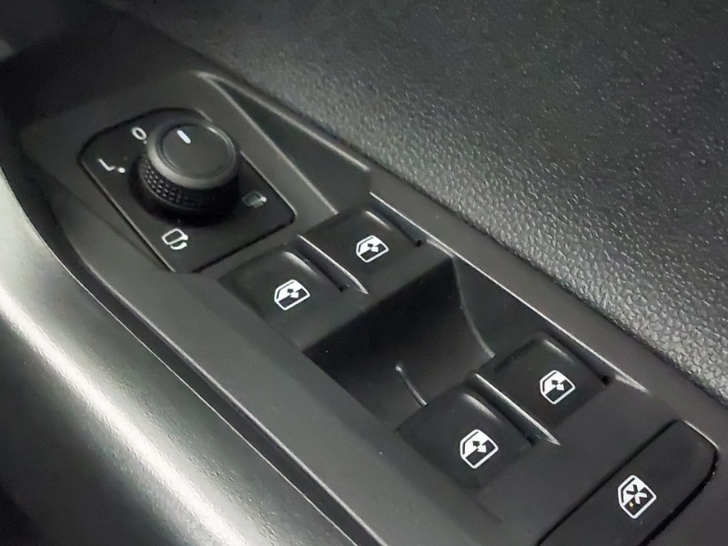 Used Volkswagen Taigo 2024 for sale - 77439427: Photo 18