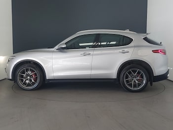 Used Alfa Romeo Stelvio 2018 for sale - 78283810: Photo