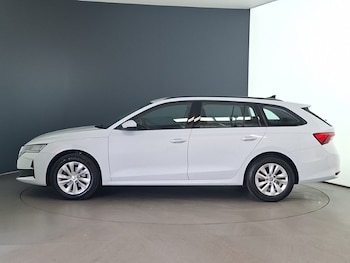 Used Skoda Octavia 2024 for sale - 79164996: Photo