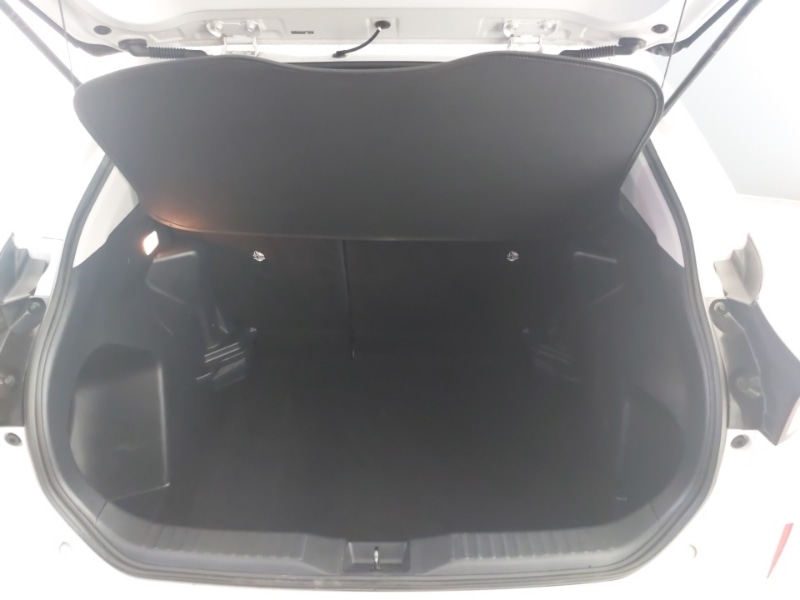 Used Toyota Yaris Cross 2022 for sale - 77070358: Photo 8