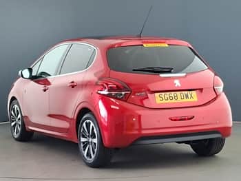 Used Peugeot 208 2018 for sale - 79723429: Photo