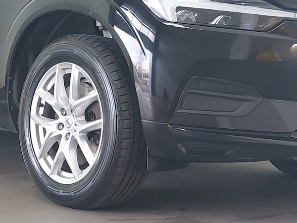 Used Volvo XC60 2021 for sale - 76325589: Photo 9