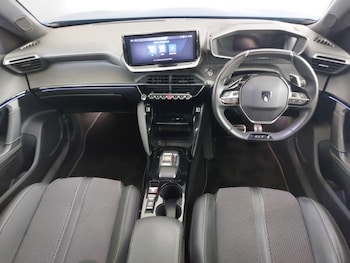 Used Peugeot 2008 2025 for sale - 78921749: Photo