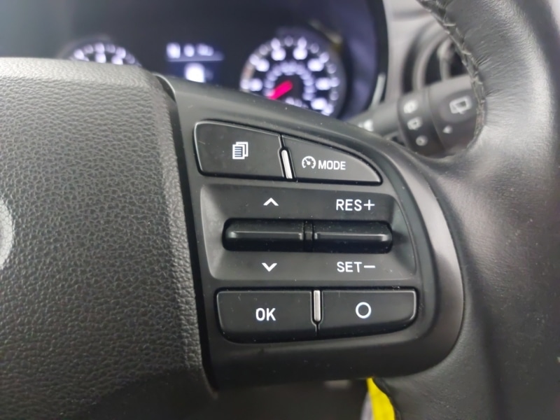 Used Hyundai i10 2023 for sale - 76687628: Photo 13